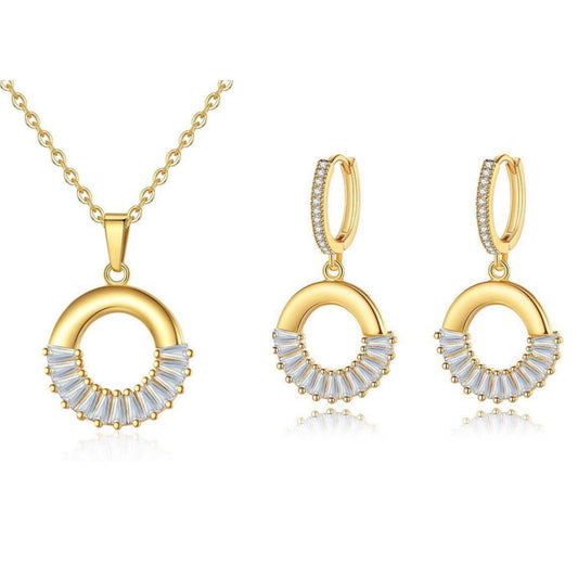 Gold Tone Crystal Round Crystal Pendant Necklace and Earrings Jewellery Set